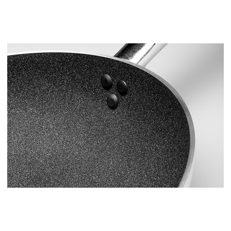 Padella antiaderente PEEK svasata bassa Shark Skin con manico 36 cm