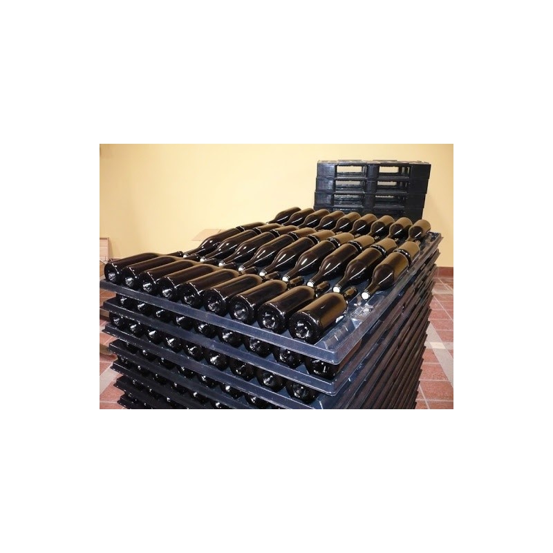 Come esportare le bottiglie di vino su pedana in plastica