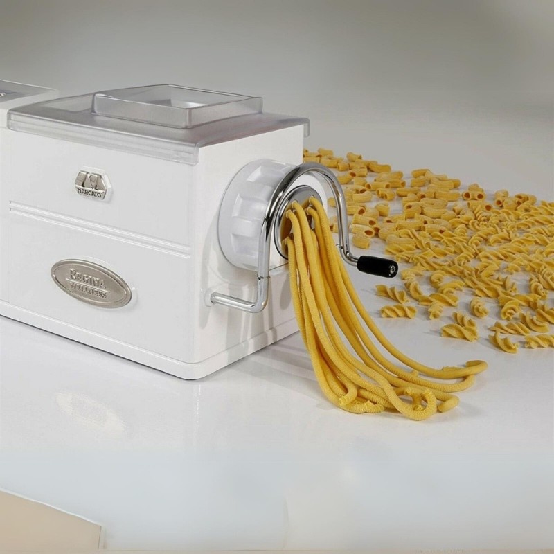 Spaghetti fatti in casa con Regina Marcato