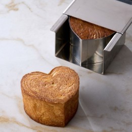 STAMPO IN ACCIAIO INOX CUORE CM 6