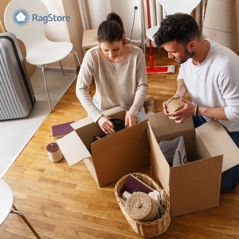 kit per fare il trasloco di casa composto da 10 scatole con nastro e pennarello