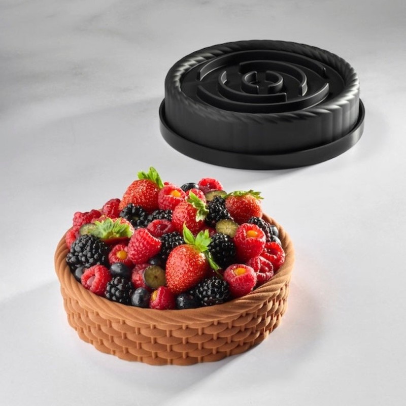 Esempio di torta moderna realizzata con lo stampo Panier Pavocake e decorazione a specchio