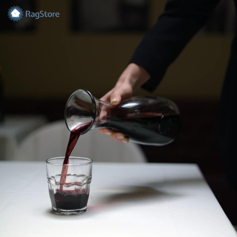 Bicchiere in vetro trasparente per vino da 27 cl adatto per ristoranti e trattorie