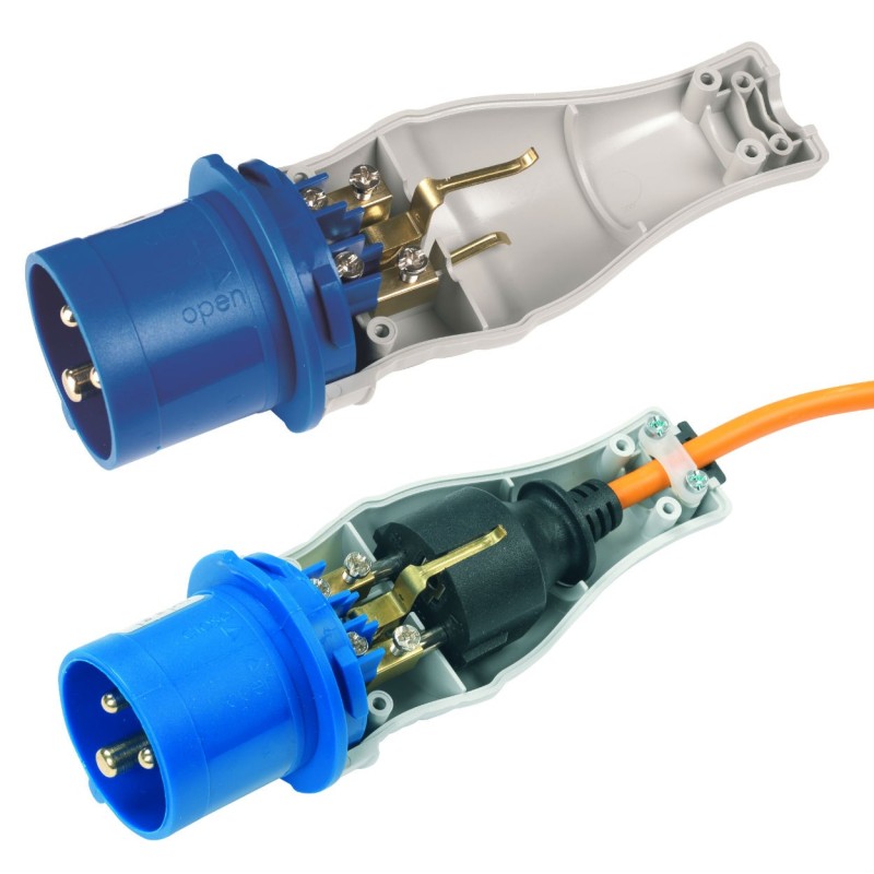 ADATTATORE INDUSTRIALE PER SPINA SCHUKO PRESSOFUSA 2 POLI + TERRA